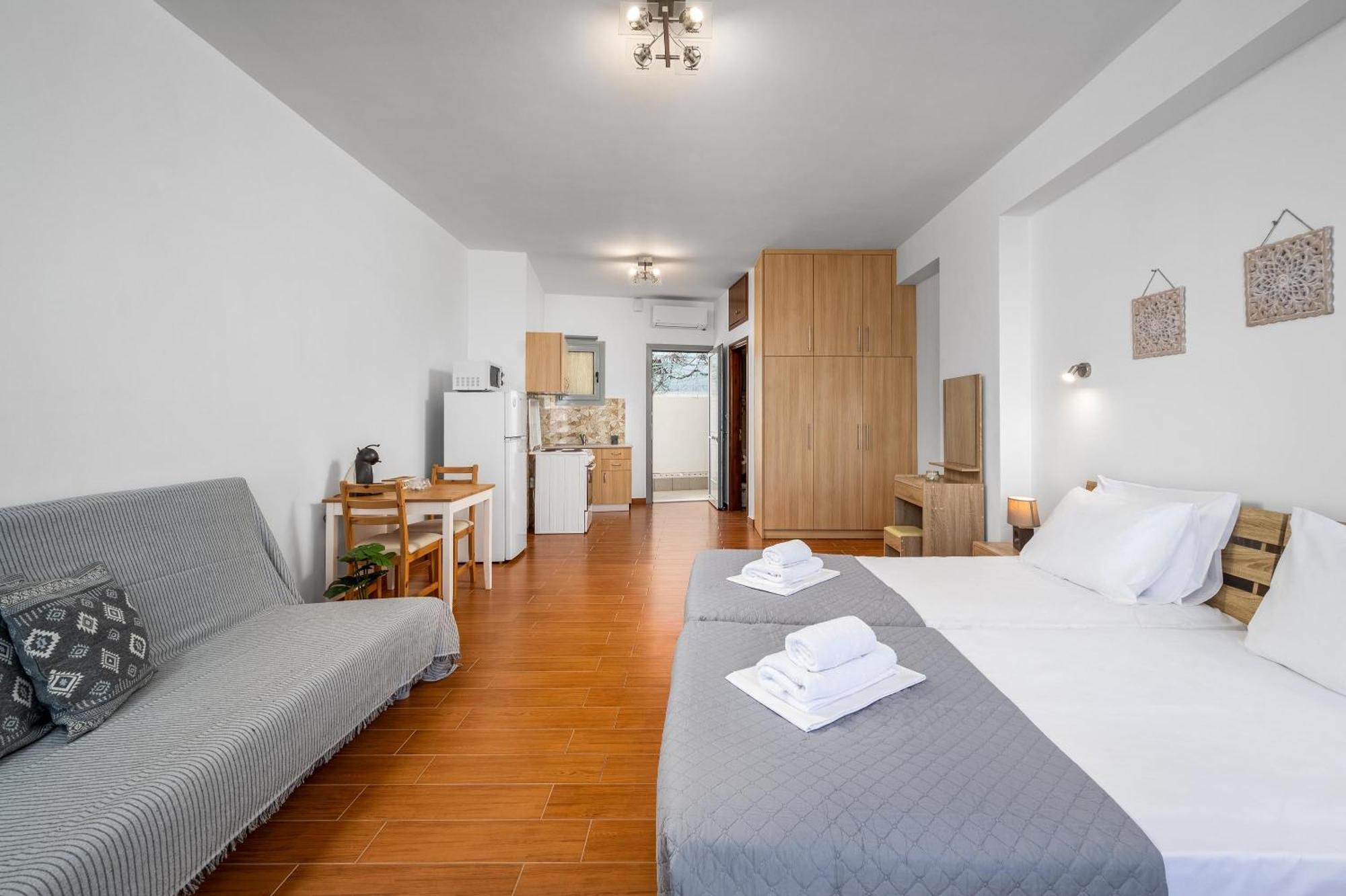 Stegnale Studios Archangelos  Extérieur photo